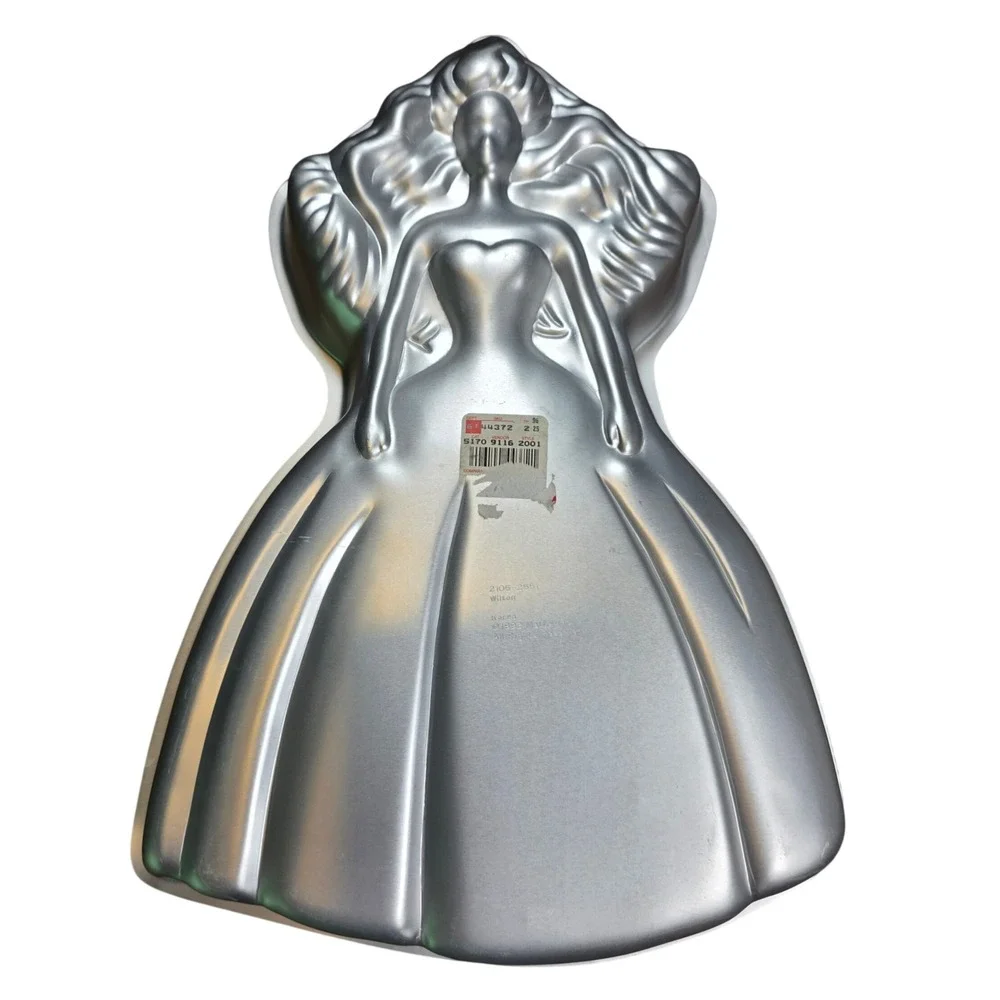 Wilton Barbie Cake Pan Vintage 1992 Mattel Aluminum Mold 2105-2551 Silver